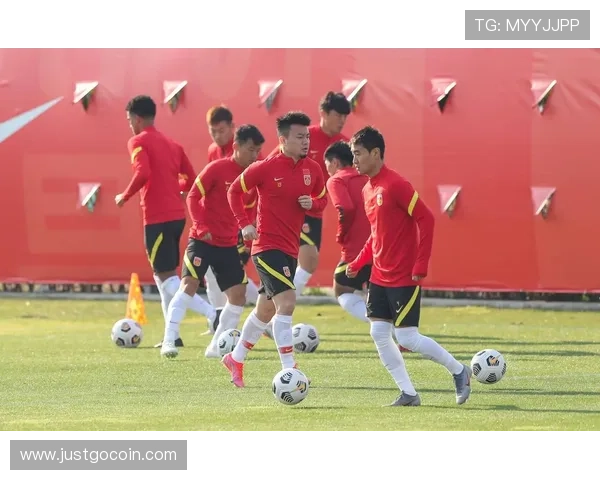 八岁小孩足球明星崭露头角引发全城热议小小年纪展现惊人天赋与潜力 八岁小孩足球明星崭露头角引发全城热议小小年纪展现惊人天赋与潜力