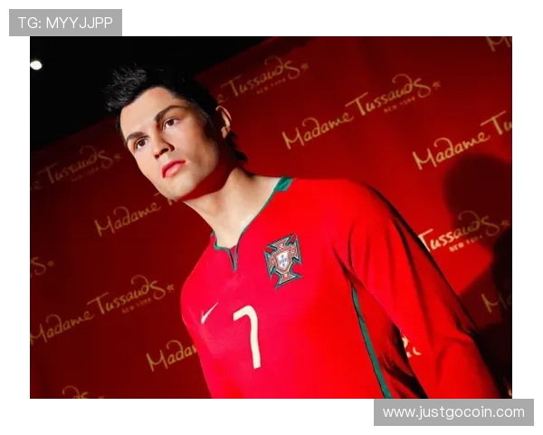 足球场上的瞪眼睛明星揭秘他们背后的故事与激情